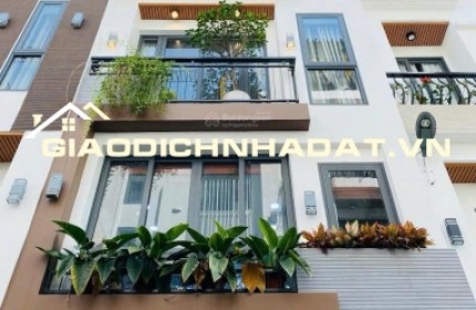 Cần bán nhà cấp 2, diện tích 150m2 tiện kinh doanh hoặc cho thuê giá 2 tỷ 500